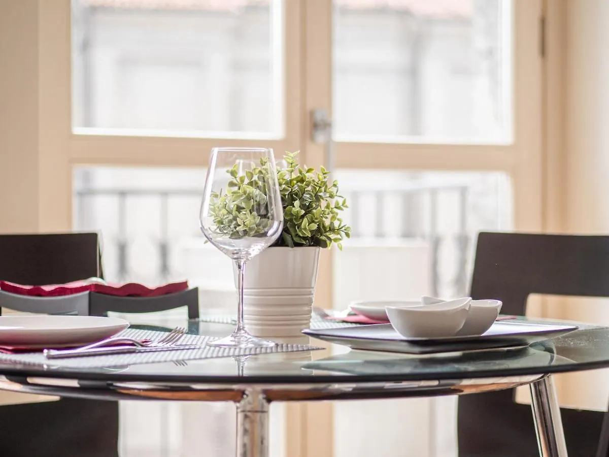 The Best Rent - Bright Two Rooms Apartment Near Cattolica University Milan