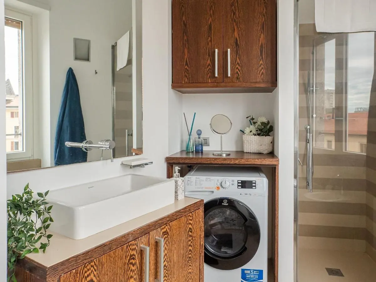 The Best Rent - Bright Two Rooms Apartment Near Cattolica University Milan Italy